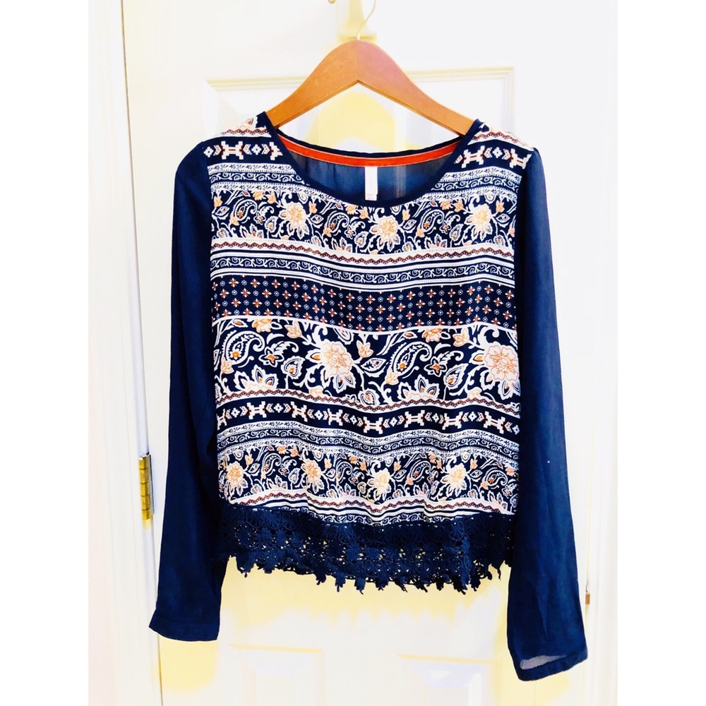 Floral print long-sleeve crop top